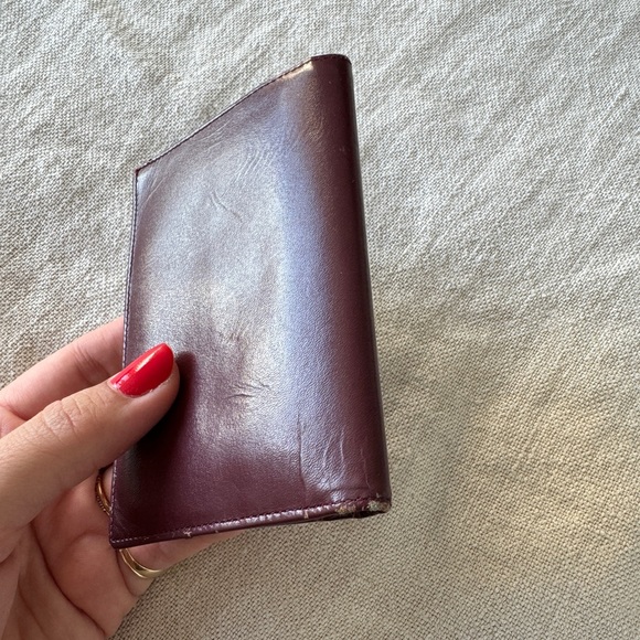 Cartier Cardholder Wallet Burgundy with Gold details - Picture 2 of 4